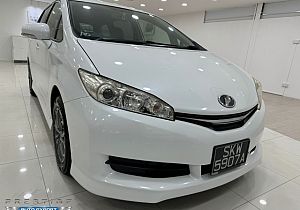 Toyota Wish 1.8 CVT Elegance 2015 White Push Start